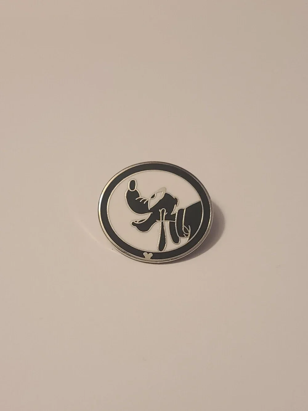 Disney Pluto Silhouette Pin